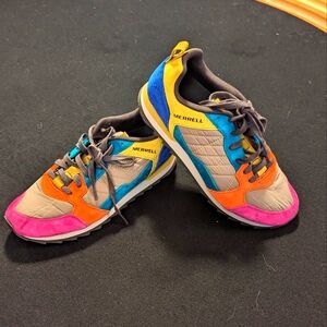 BRAND NEW Women's Merrell Alpine Shoes - Brindle Multi